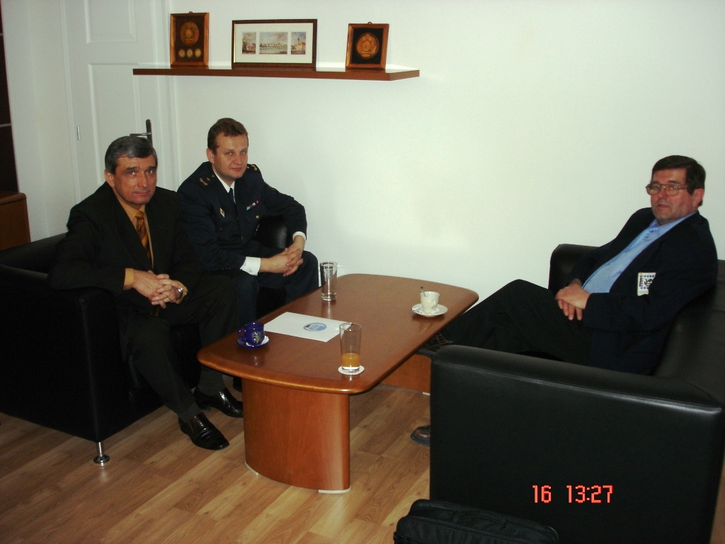 Fotogaléria 16.3.2009 Železničná polícia (3) 16.3.2009 Železničná polícia